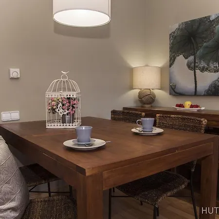 Alcam Bailen Garden Apartment